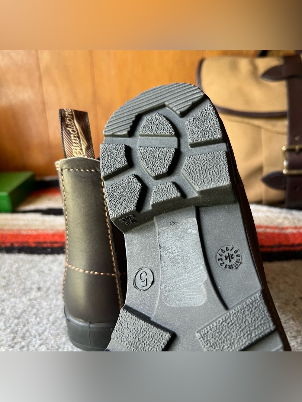Blundstone Chelsea Boots Brown Leather - Picture 4 of 13